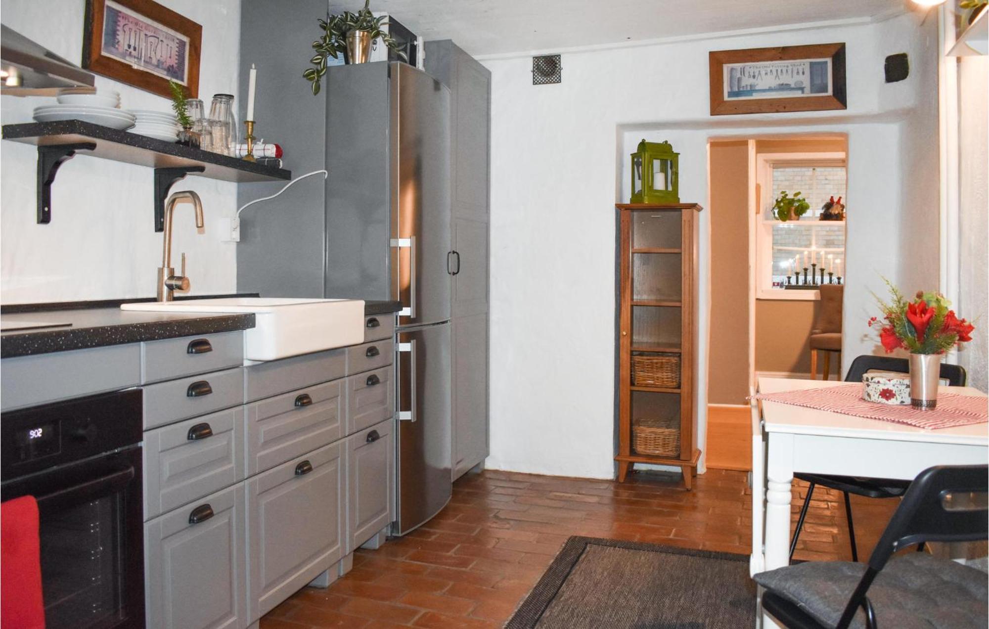 1 Bedroom Amazing Apartment In Ystad Luaran gambar